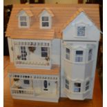Dolls house with accessories