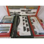 Various model railway part train sets inc Hornby