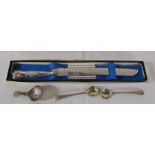 Cased silver handled bread knife Sheffield 1977, two Georgian silver salt spoons London 1799 & a