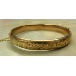 Tested as 9ct (minimum) bangle weight 9.6 g D 6 cm