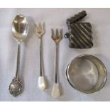 Various silver inc napkin ring Birmingham 1923, vesta case Birmingham 1912 and golfing teaspoon