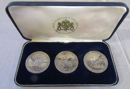 Cased set of 3 hallmarked silver London 1970 commemorative coins - 350th anniversary sailing coins -
