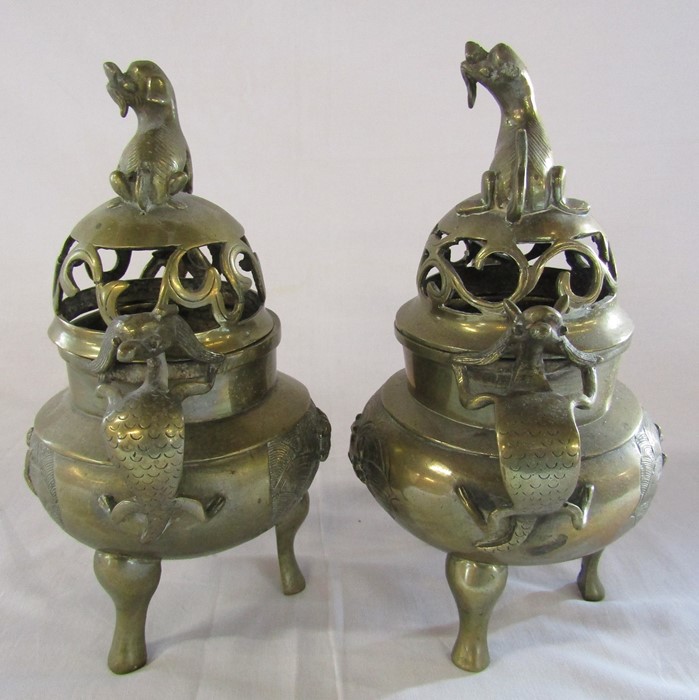 Near pair of Chinese brass incense burners  H 25 cm - Image 2 of 4