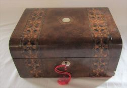 Inlaid sewing box with fitted interior L 27.5 cm H 13.5 cm