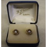 Pair of 9ct gold & pearl knot earrings total weight 2.2g