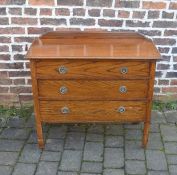 Early 20th century oak sideboard with 3 drawers