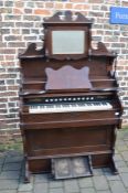 Story & Clark Chicago Victorian high back parlour pump organ