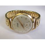 9ct gold Accurist 21 jewels antimagnetic wrist watch, swiss made, with 9ct gold back and front
