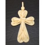 19th century carved ivory cross pendant with wheat sheaf detail 5.5cm (not including loop)