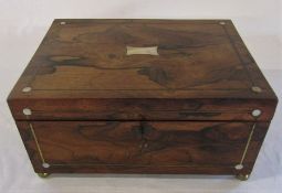 Victorian jewellery box with mother of pearl inlay L 30 cm, D 22.5 cm H 15 cm