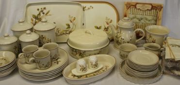 Selection of Marks & Spencer Harvest tableware & accessories