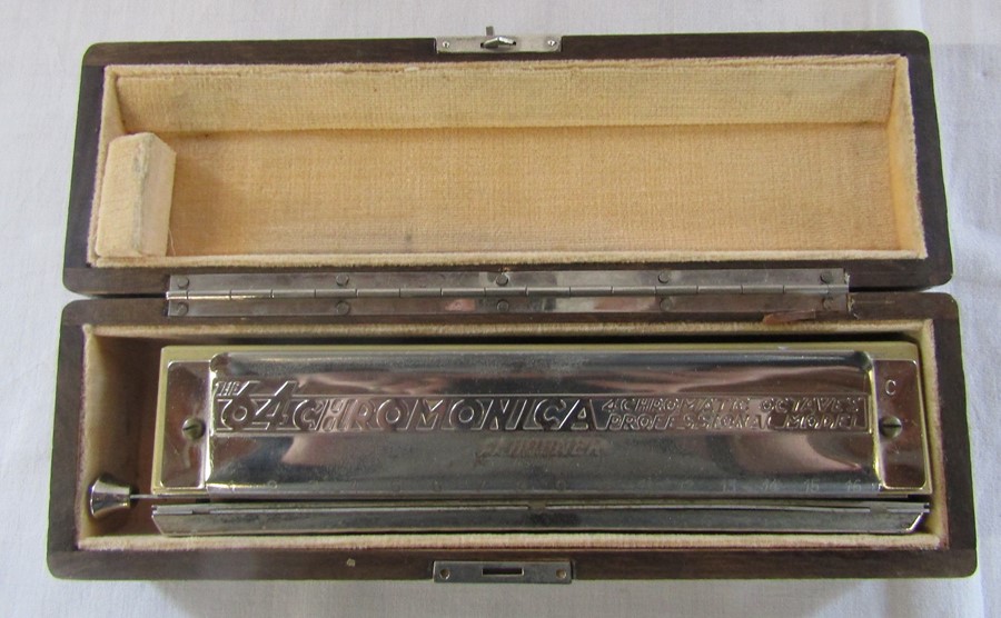 Hohner 64 Chomonica / harmonica with box