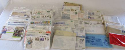 Large quantity of First Day Covers including RAF flight covers and other flight covers including