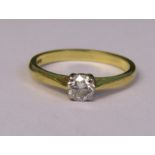18ct gold solitaire diamond ring 0.35 ct size L/M total weight 2.6 g