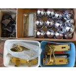 Various door knobs & castors