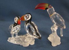 Swarovski crystal puffins 261643 and toucan H 8.5 cm 232311 (both boxed)