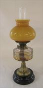 Victorian brass and yellow glass duplex oil lamp H 57 cm