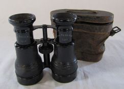 Pair of binoculars marked Army Regulation 1914