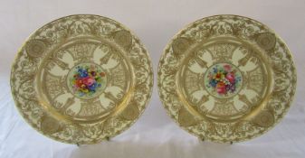 Pair of Royal Worcester gilded cabinet plates with floral motifs handed painted by Henry Chair,