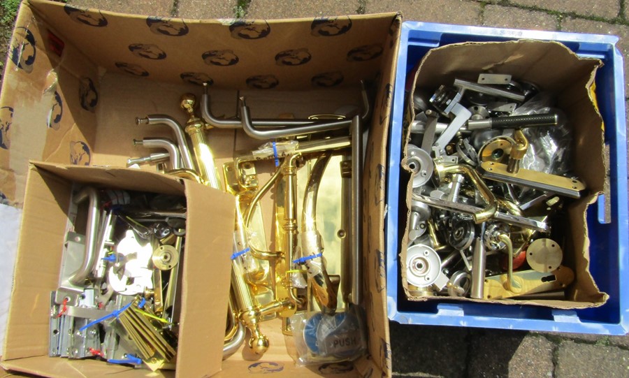 Large quantity of door handles, hinges etc