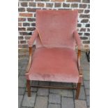 Pink open arm chair (arm support cracked)