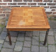 Mixed wood veneered coffee table D 72 cm