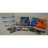 Roco International BR290 lokomotive & various rolling stock inc Brawa BP tankers