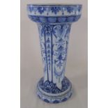 18th/19th century delft vase H 28 cm (some chipping)