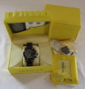 Boxed Invicta speciality collection chronograph gents watch complete with paperwork and extra links