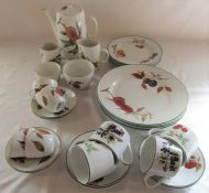 Royal Worcester Evesham and Evesham Vale part dinner / tea service