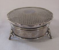 Small silver jewellery trinket pot on three feet Chester 1924 D 6.5 cm H 3.5 cm