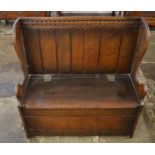 Small oak settle H 91 cm L 92 cm D 41 cm