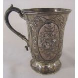Victorian silver tankard decorated with flower panels London 1860 H 13 cm weight 7.10 ozt