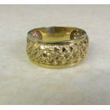 9ct gold ring size S weight 3.2 g
