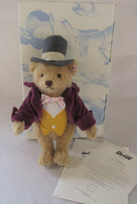 Steiff Roald Dahl Willy Wonka exclusive to UK, Ireland and USA limited edition 1172/1916 H 28 cm - Image 3 of 3