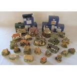 Quantity of Lilliput Lane cottages (some with boxes)