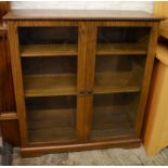 Modern oak effect display cabinet Ht 104cm W 95cm