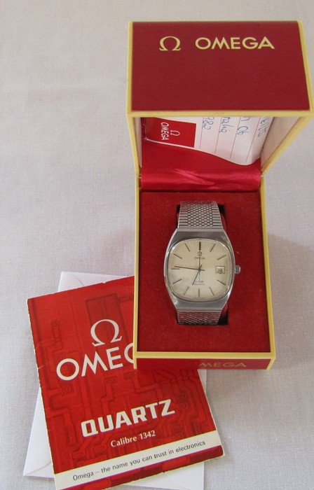Gents Omega De Ville quartz wrist watch with original box and guarantee c.1982