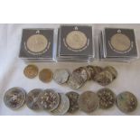 Quantity of Silver Jubilee crowns, 50p coins, 1988 Canadian dollars & Five pounds coins