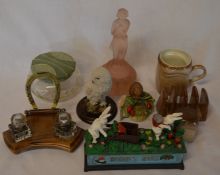 Early 20th century double inkwell & horseshoe pen stand, cast iron 'Bunny Bank' cash box, Country