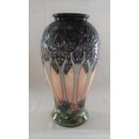 Large Moorcroft cluny pattern vase H 26 cm