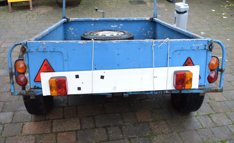 2 wheel car trailer with spare wheel (size approximately 105 cm x 152 cm) - Image 3 of 3