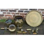 Various items of brass ware