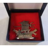 Boxed silver menu card in the form of a boat L 6 cm H 4.5 cm