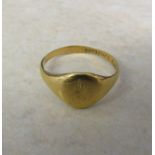18ct gold signet ring size P weight 3.6 g