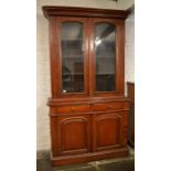 Victorian  mahogany display bookcase with moulded side panels H 219 cm L 122 cm