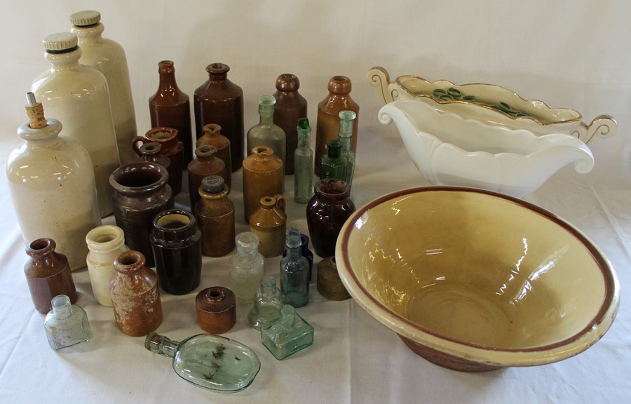 Selection of local bottles including Richardson & Low of Alford veterinary bottles, Soulby & Sons - Image 2 of 2