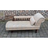 Reproduction chaise longue