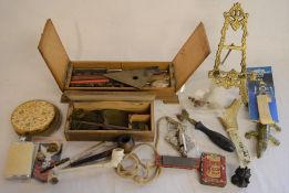 Various collectors items including pocket scales, pens, pipes, Acme whistle etc