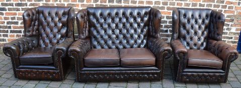 Thomas Lloyd button back leather sofa & pair of matching armchairs